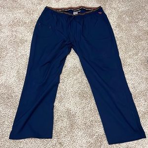 2xl petite heart and soul scrub pants